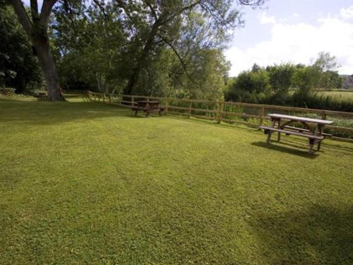 The Swan At Stoford Ξενοδοχείο Stapleford  Εξωτερικό φωτογραφία